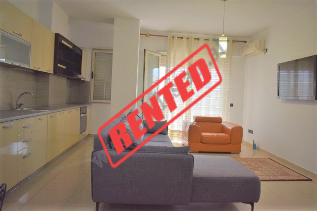 Apartament 1+1 me qira prane Qendres ne Tirane